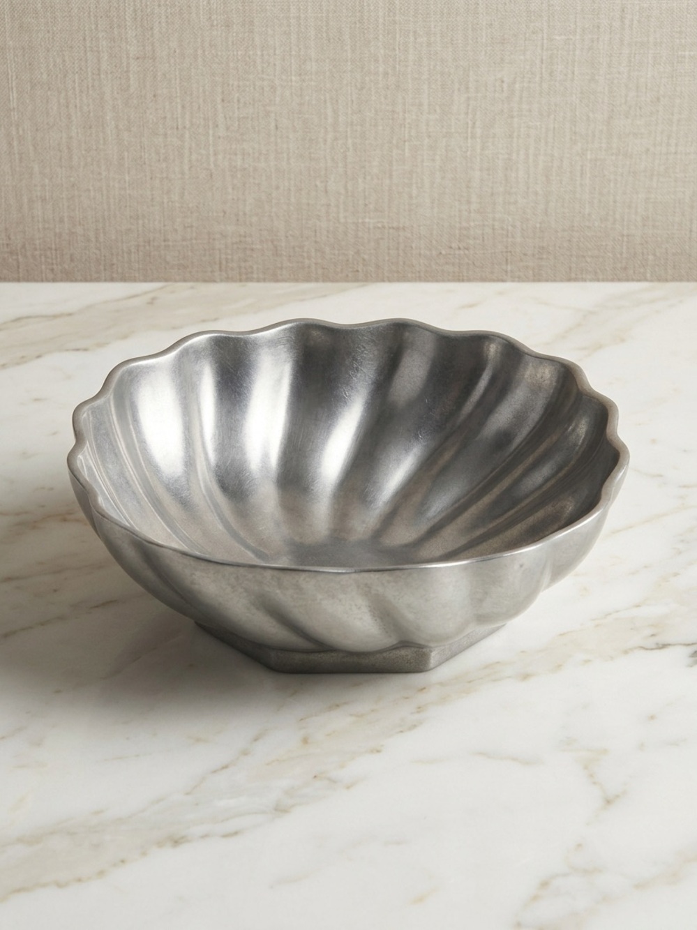Wilton Armetale Scalloped Serving Bowl Durable Decorative Metal Serveware